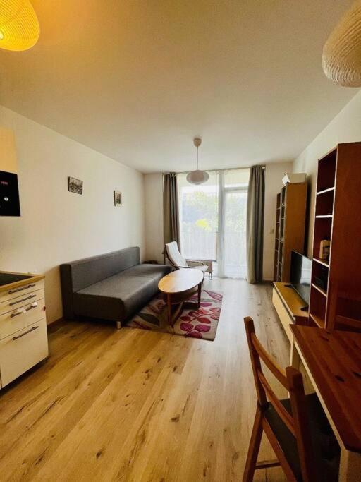 Апартаменты Apartman V Bratislave Братислава Экстерьер фото